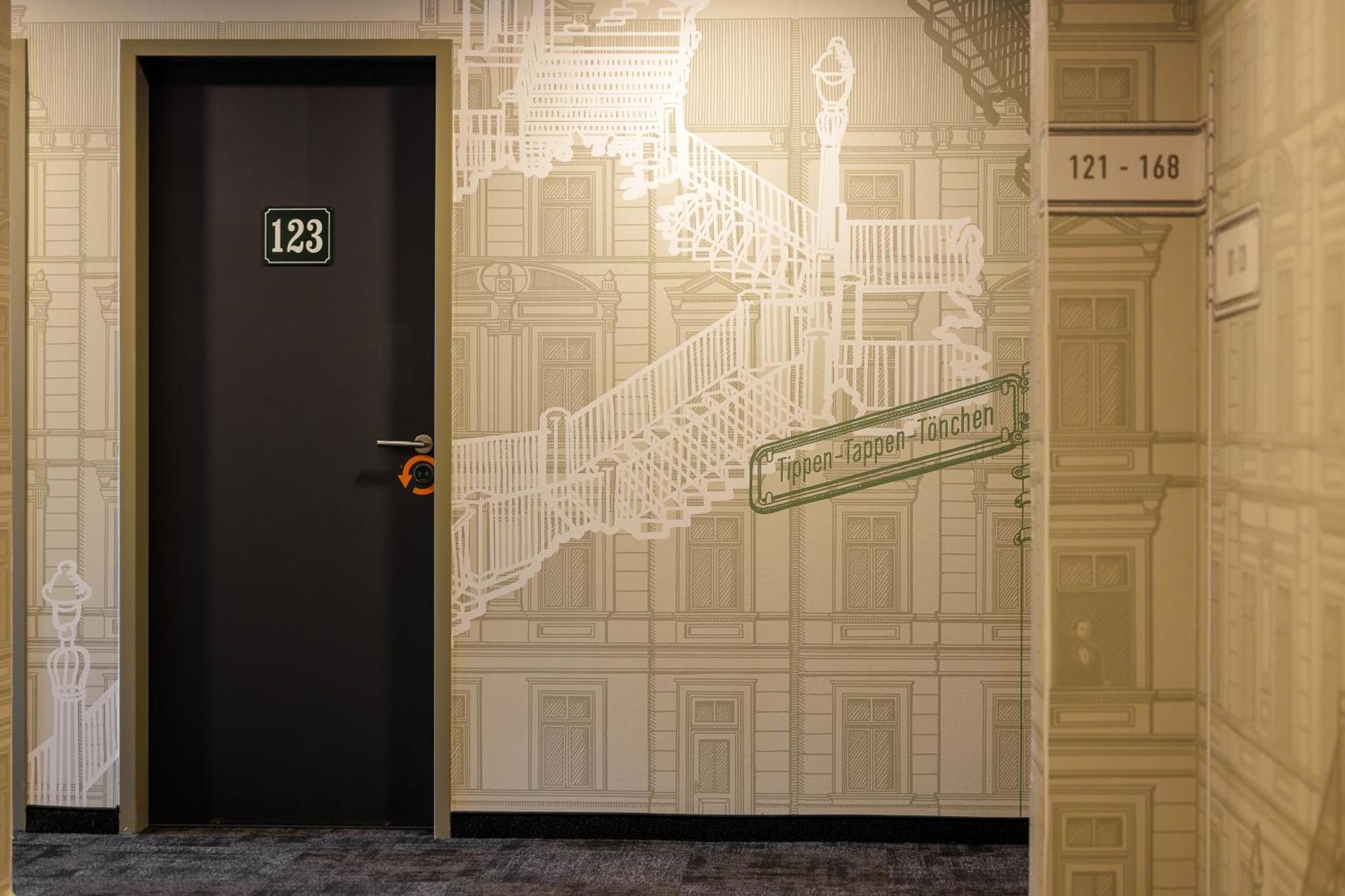 Mcdreams Hotel Wuppertal City Екстер'єр фото