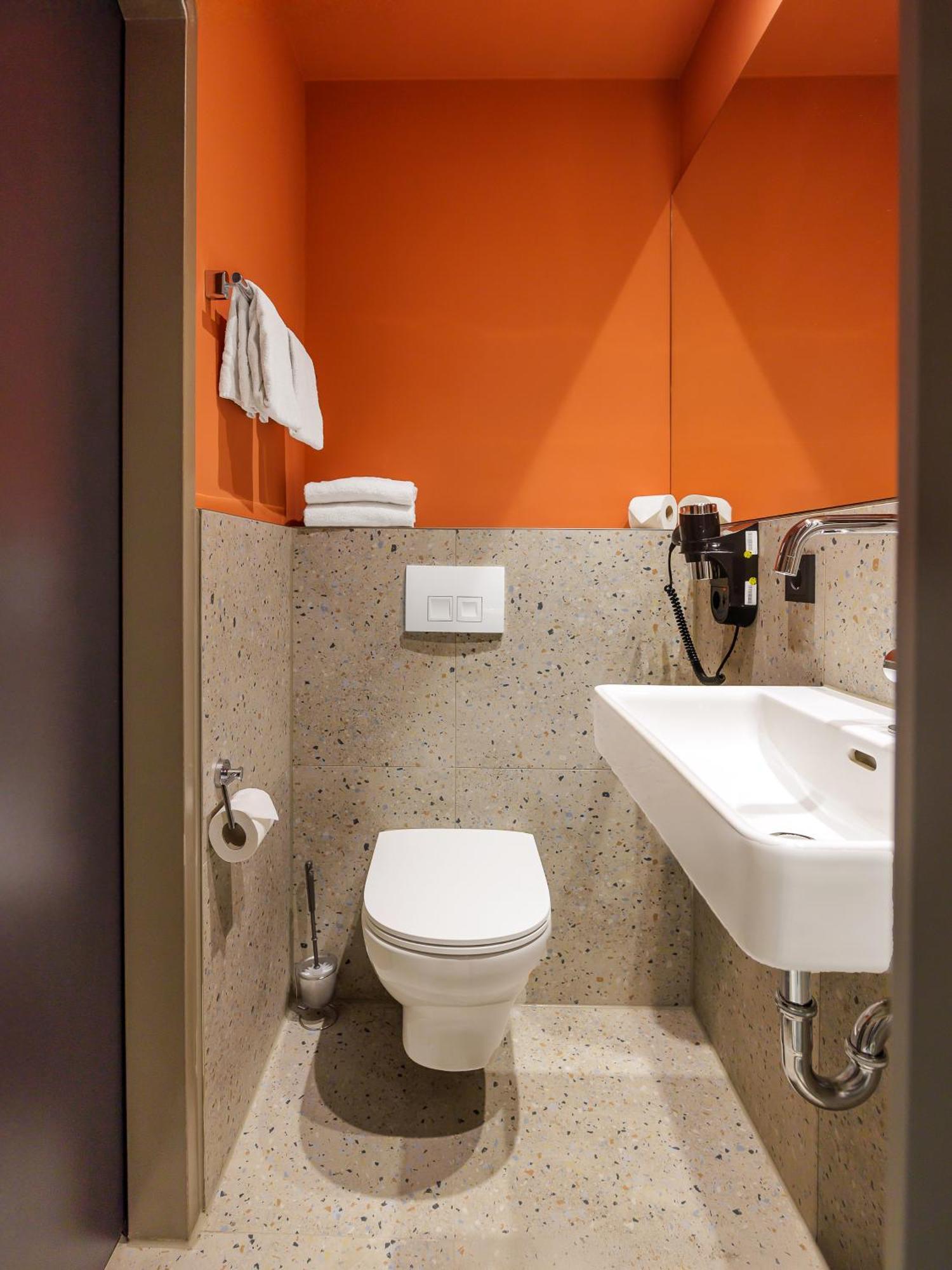 Mcdreams Hotel Wuppertal City Екстер'єр фото