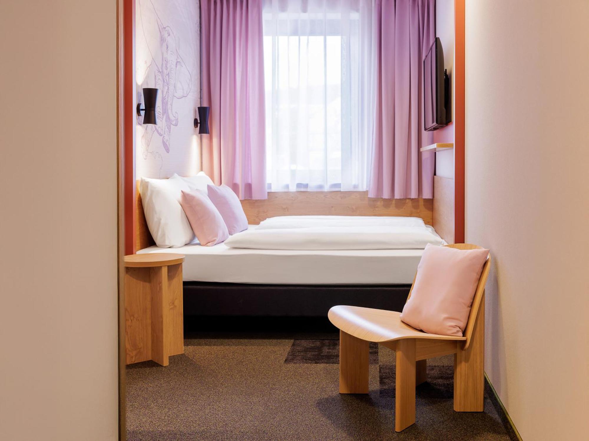 Mcdreams Hotel Wuppertal City Екстер'єр фото