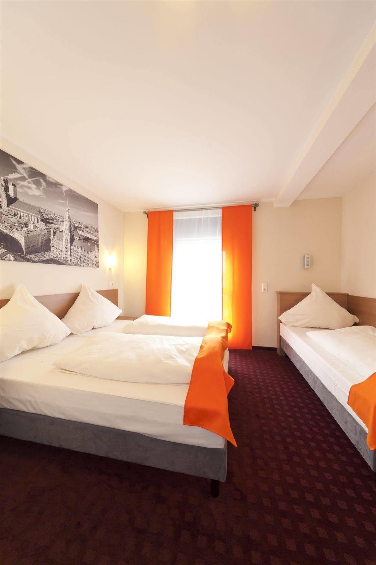 Mcdreams Hotel Wuppertal City Екстер'єр фото